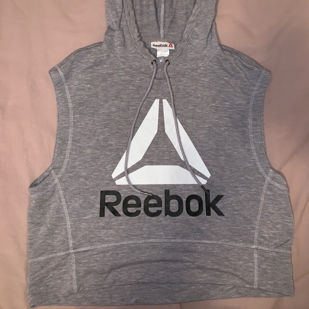 Reebok crop sleeveless sweatshirt
